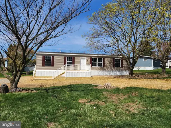 49 Esther St, NEWVILLE, PA 17241