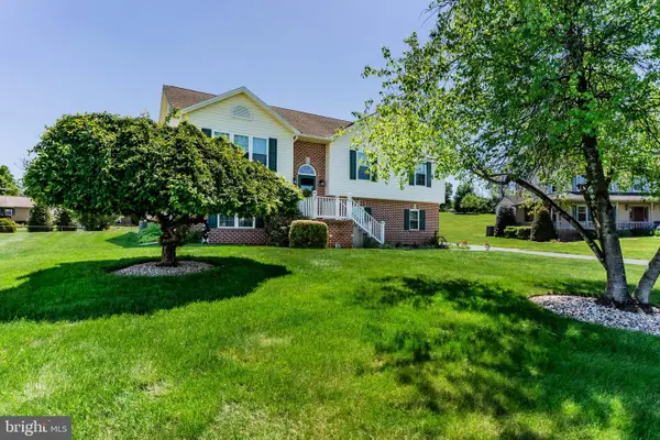 22 Cobblestone Drive, CARLISLE, PA 17015