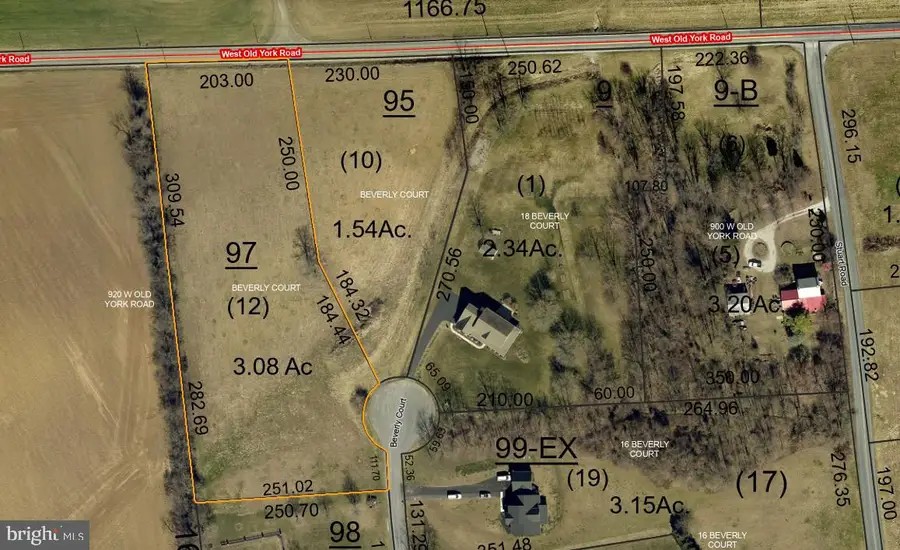 11 Beverly Ct, Carlisle, PA 17015 - #3