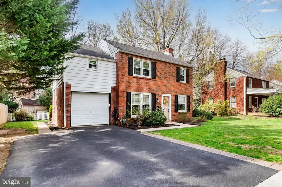 1607 Chatham Rd, Camp Hill, PA 17011 - #2