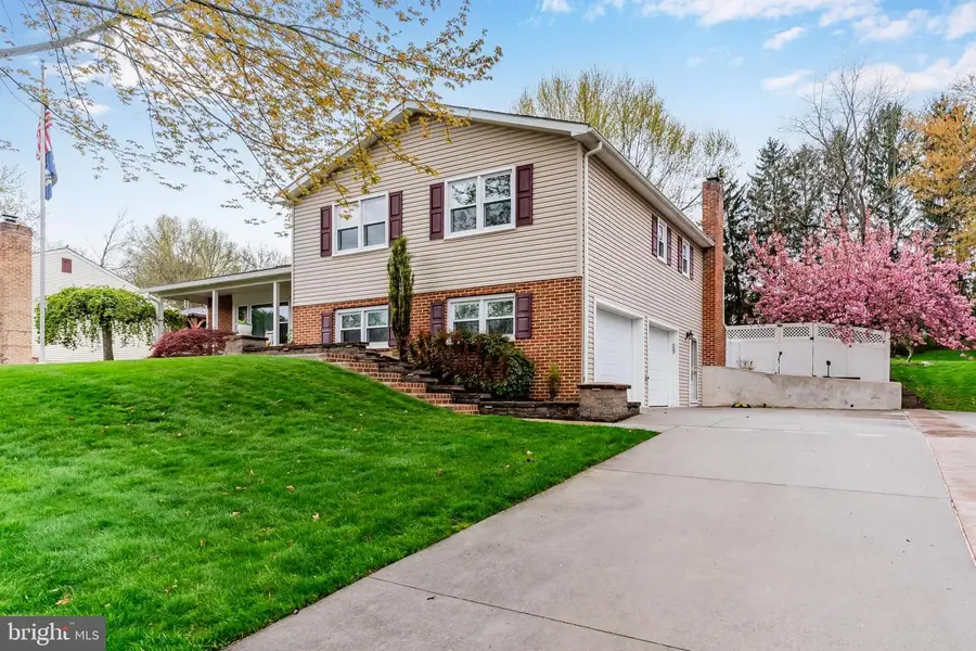 313 Indian Creek Dr, Mechanicsburg, PA 17050 - #3