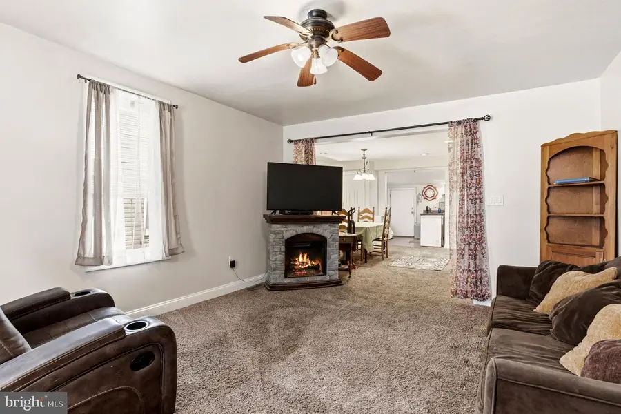 125 Market St, New Cumberland, PA 17070 - #3