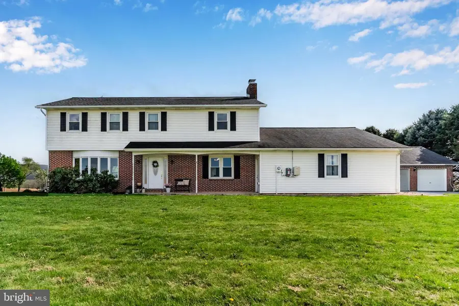 1393 Lutztown Rd, Boiling Springs, PA 17007 - #2