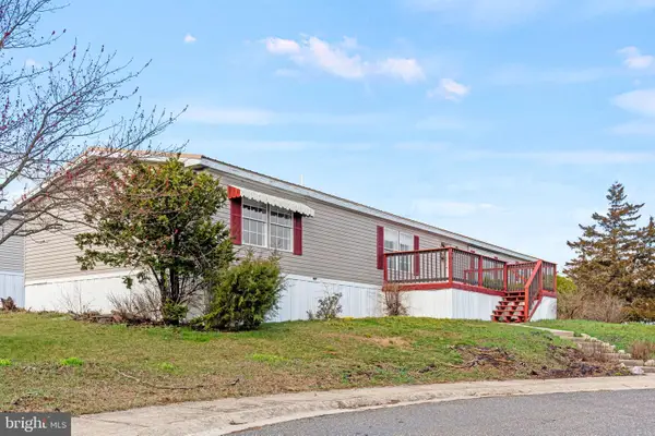 19 Northview Drive, CARLISLE, PA 17013