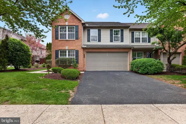 1126 Cross Creek, MECHANICSBURG, PA 17050