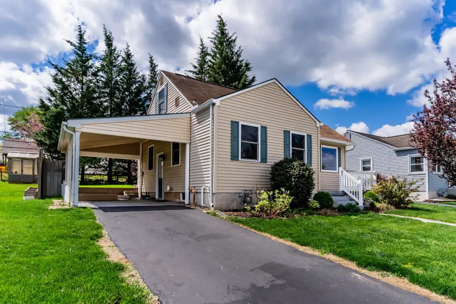 1303 Kingsley Rd, Camp Hill, PA 17011 - #3