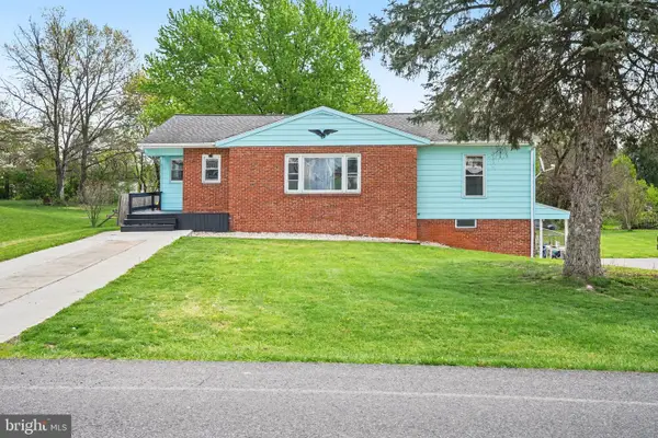 116 Willow Dr, SHIPPENSBURG, PA 17257