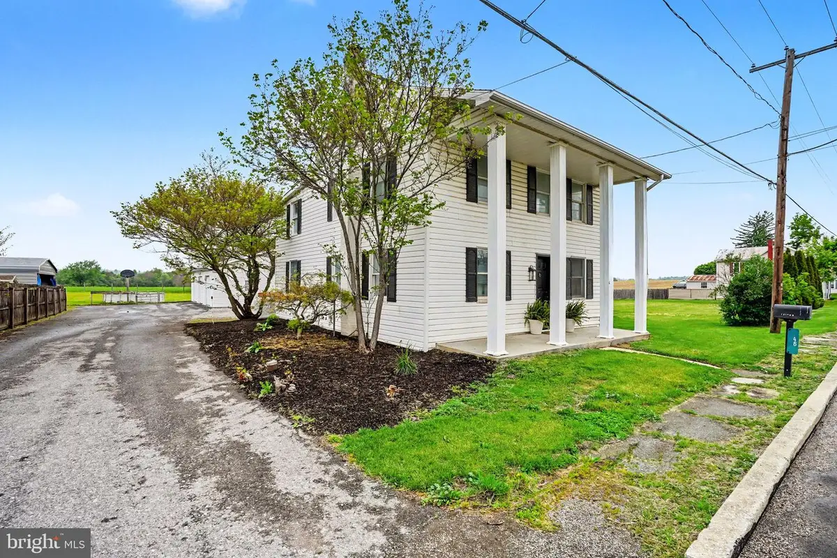 46 E Main St, Walnut Bottom, PA 17266 - #1