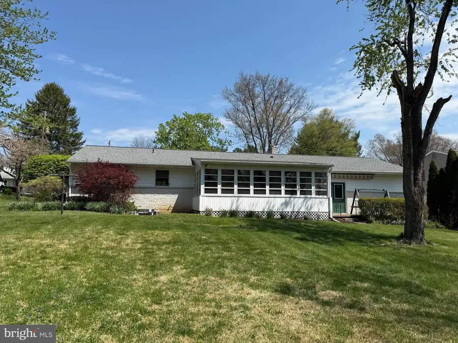 310 Hemlock Road, Mechanicsburg, PA 17055 - #3