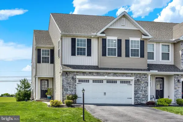 7 Simon Court, MECHANICSBURG, PA 17050