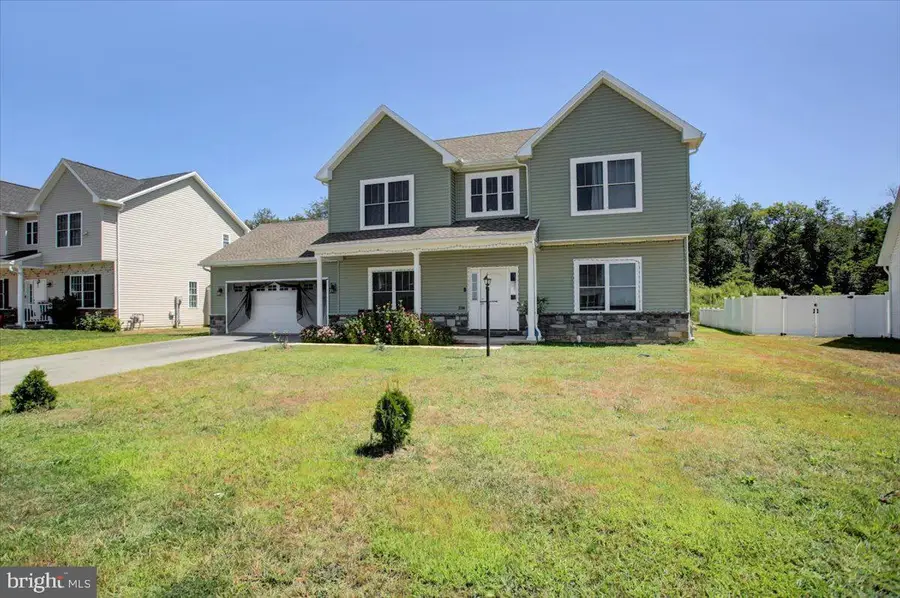 238 Parkway Dr, Mount Holly Springs, PA 17065 - #2