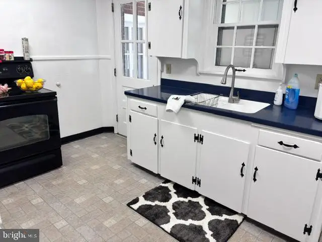 1705 Letchworth Rd, Camp Hill, PA 17011 - #3