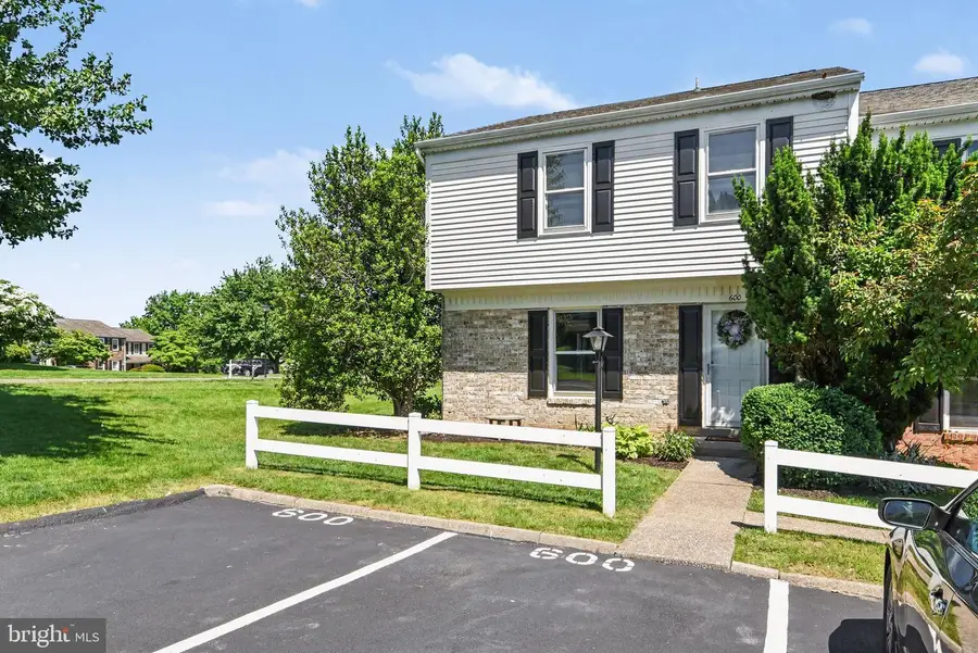 600 Allenview Dr, Mechanicsburg, PA 17055 - #2