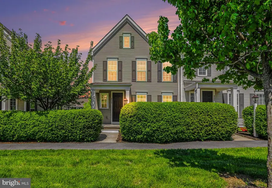 3256 Lark Way, Mechanicsburg, PA 17055 - #2