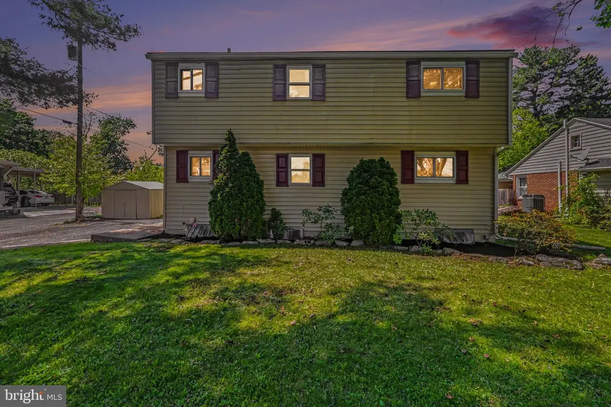 140 Glendale St, Carlisle, PA 17013 - #1