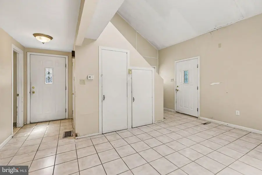 140 Glendale St, Carlisle, PA 17013 - #3