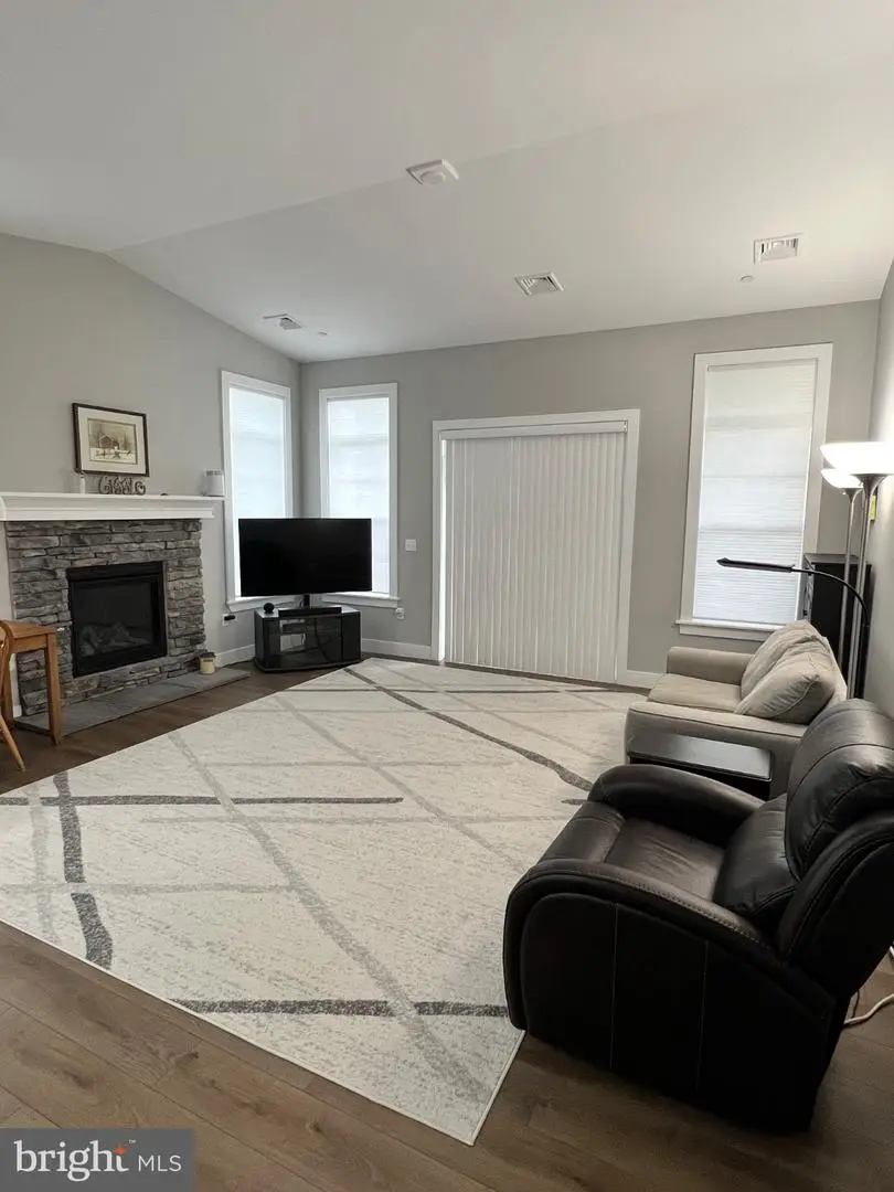 736 Aurora Dr, Mechanicsburg, PA 17055 - #3