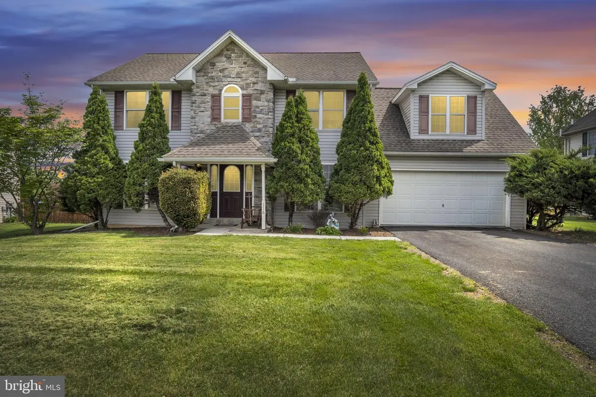 116 Westgate Drive, Mount Holly Springs, PA 17065 - #1