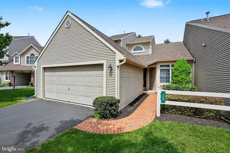 16 Liberty Court, Carlisle, PA 17015 - #3