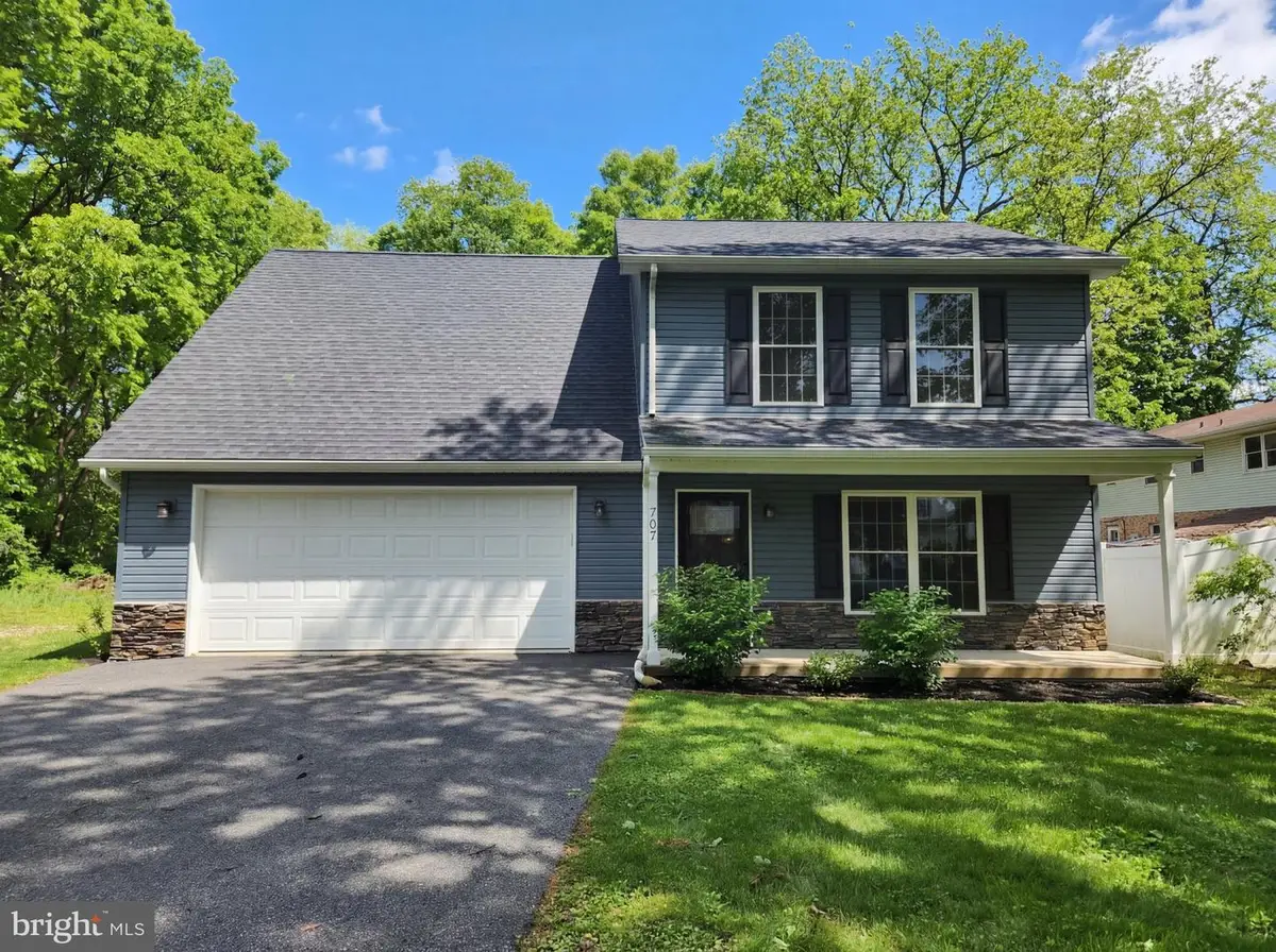 707 Belmont, Mechanicsburg, PA 17055 - #1