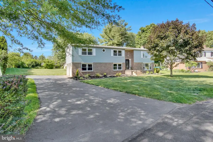 19 Hemlock Dr, Mechanicsburg, PA 17055 - #3