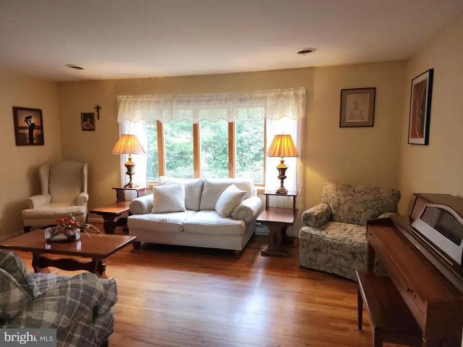 1339 Asper Drive, Boiling Springs, PA 17007 - #2