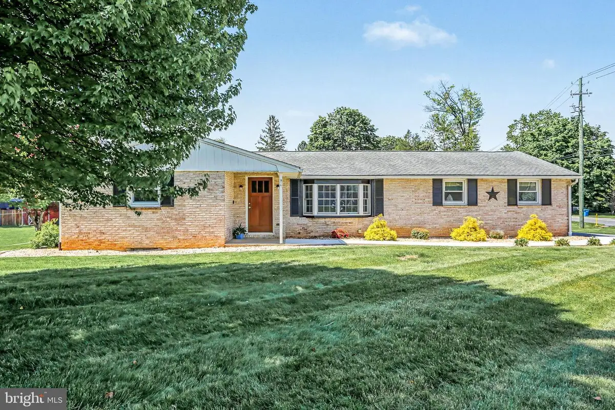 930 Hamilton Street, Carlisle, PA 17013 - #1