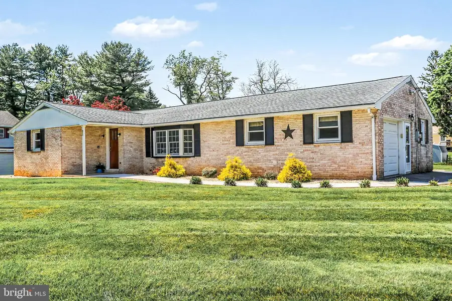 930 Hamilton Street, Carlisle, PA 17013 - #3