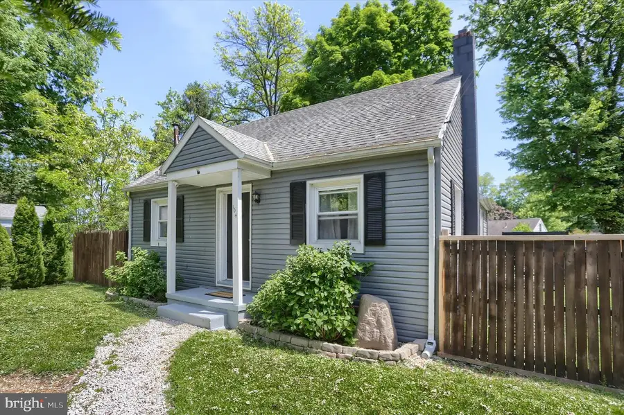 104 Clarkton Ct, Lemoyne, PA 17043 - #2