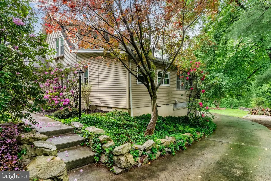 120 Yates Street, Mount Holly Springs, PA 17065 - #3