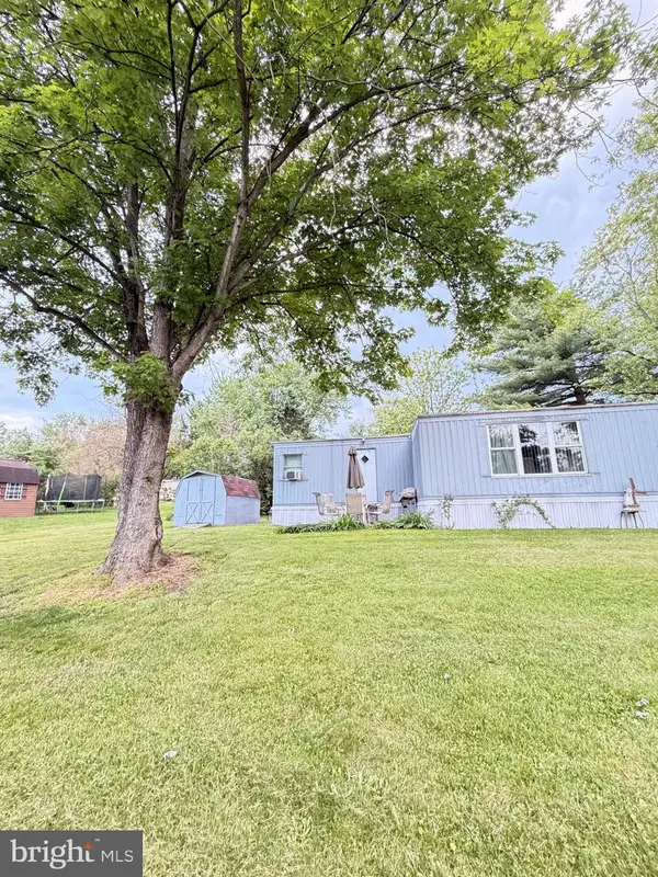 34 Cypress Lane, CARLISLE, PA 17015