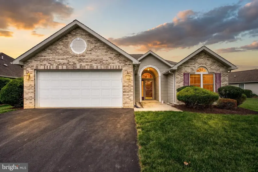 61 Longwood Dr, Mechanicsburg, PA 17050 - #2