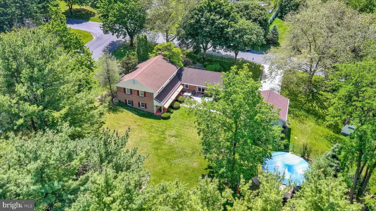 10 Field Stone Dr, Mechanicsburg, PA 17050 - #1