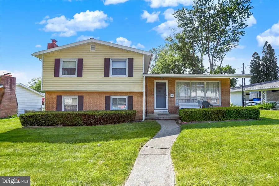 202 Wood St, Camp Hill, PA 17011 - #2