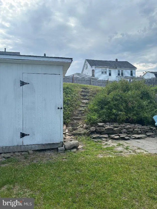 121 E Cumberland Rd, Enola, PA 17025 - #3