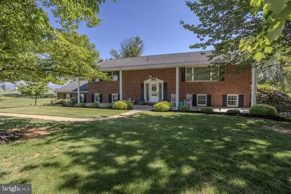 15 Smithdale Road, SHIPPENSBURG, PA 17257