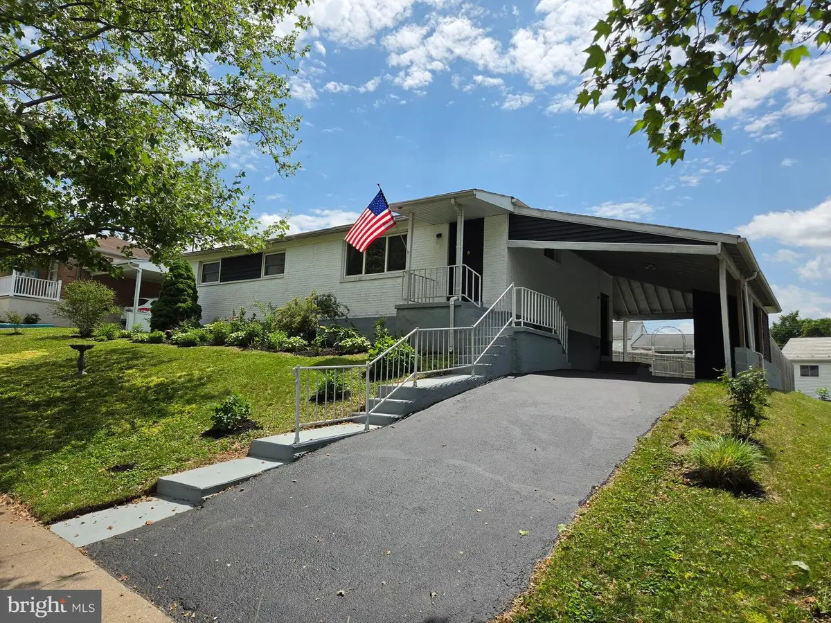 6 Karen Ct, Camp Hill, PA 17011 - #1
