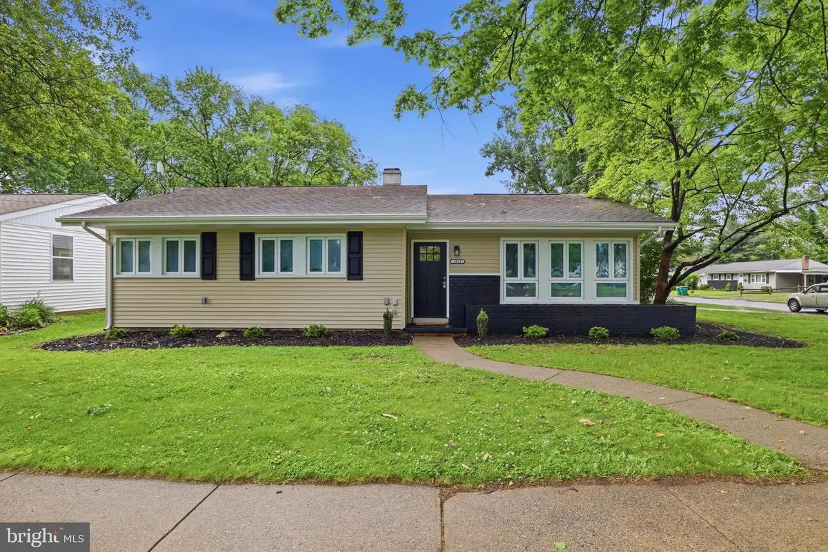 4814 Delbrook Rd, Mechanicsburg, PA 17050 - #1