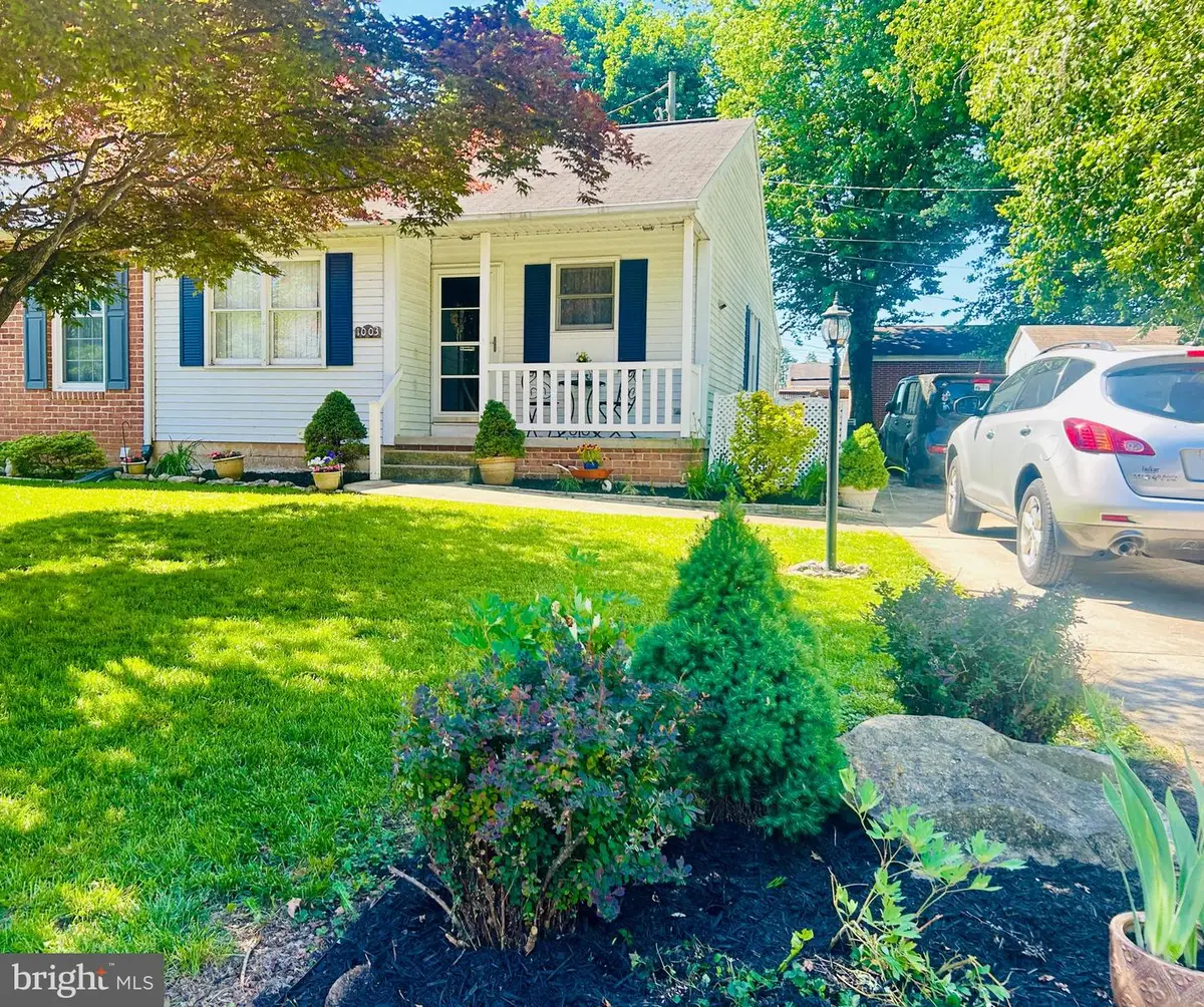 1003 Northfield Dr, Carlisle, PA 17013 - #1