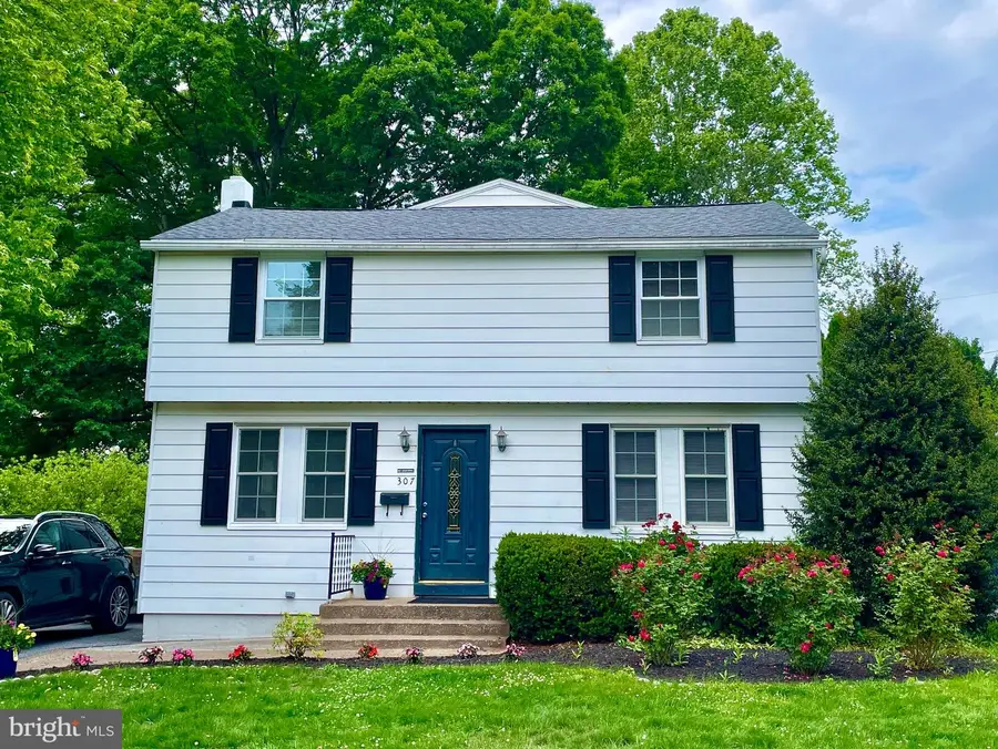 307 E Marble St, Mechanicsburg, PA 17055 - #2