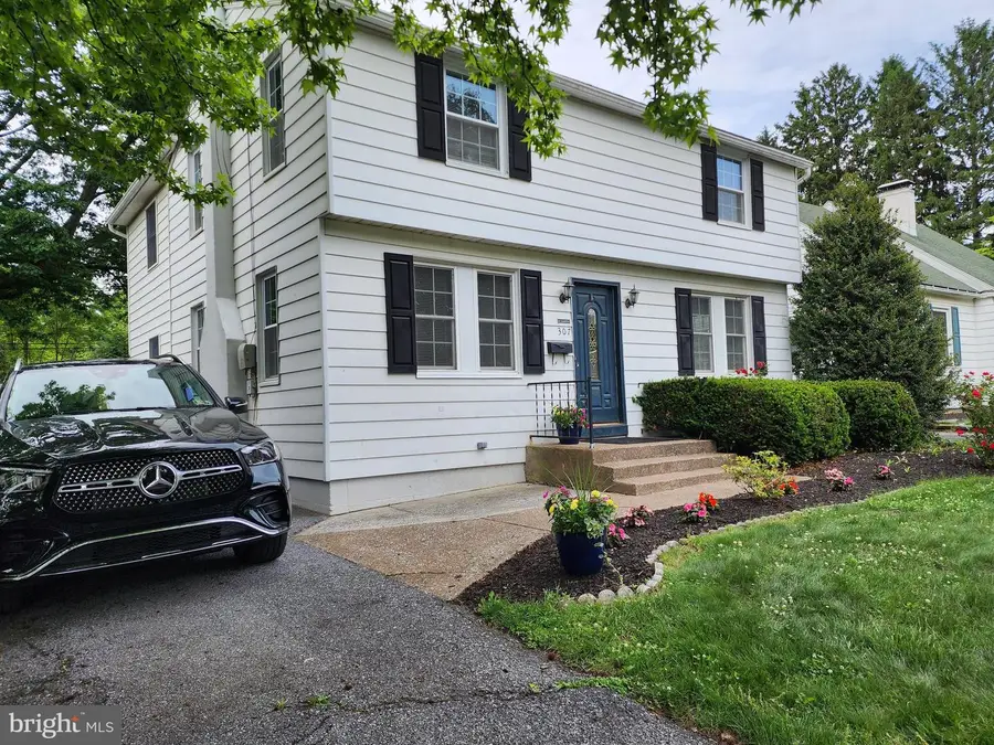307 E Marble St, Mechanicsburg, PA 17055 - #3