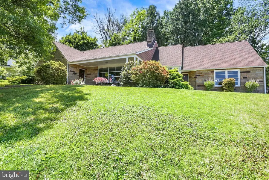 800 Allen St, New Cumberland, PA 17070 - #3
