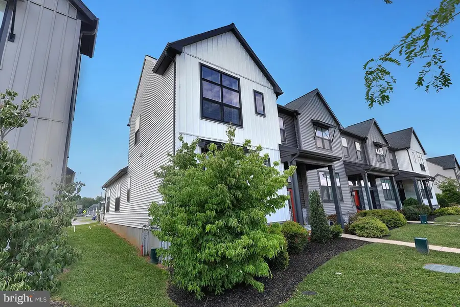 209 Estate Dr, Mechanicsburg, PA 17055 - #3