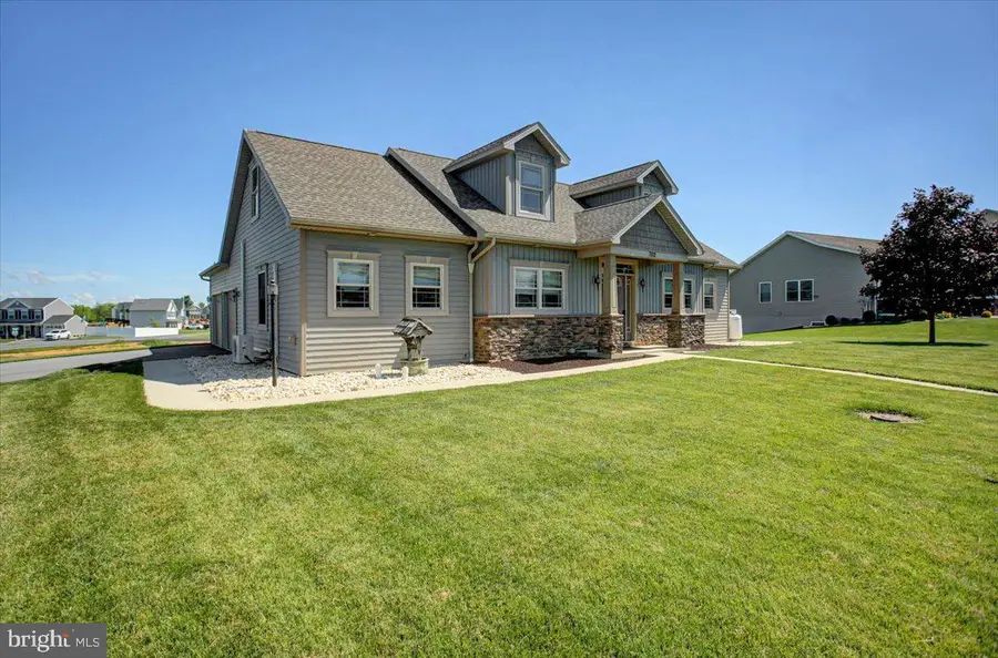 702 Southwood Drive, Shippensburg, PA 17257 - #2