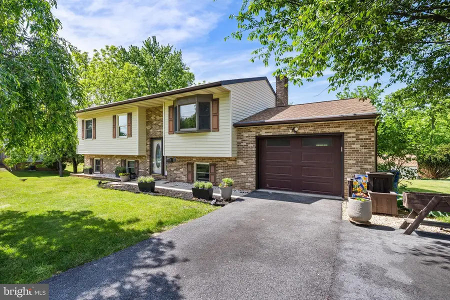228 Woods Drive, Mechanicsburg, PA 17050 - #2