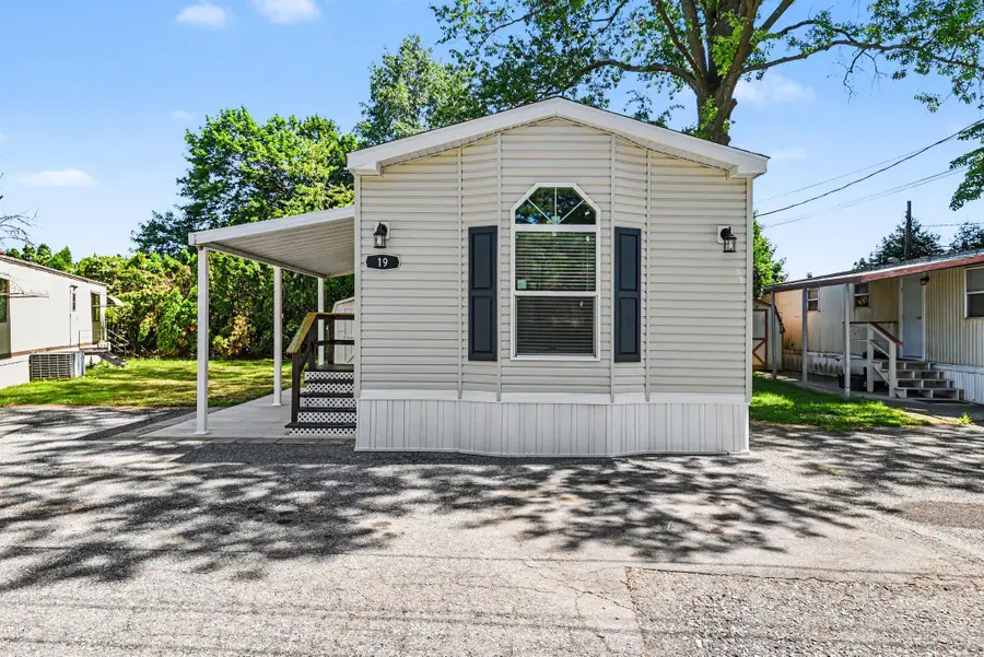 6331 Brandy Ln #19, Mechanicsburg, PA 17050 - #2