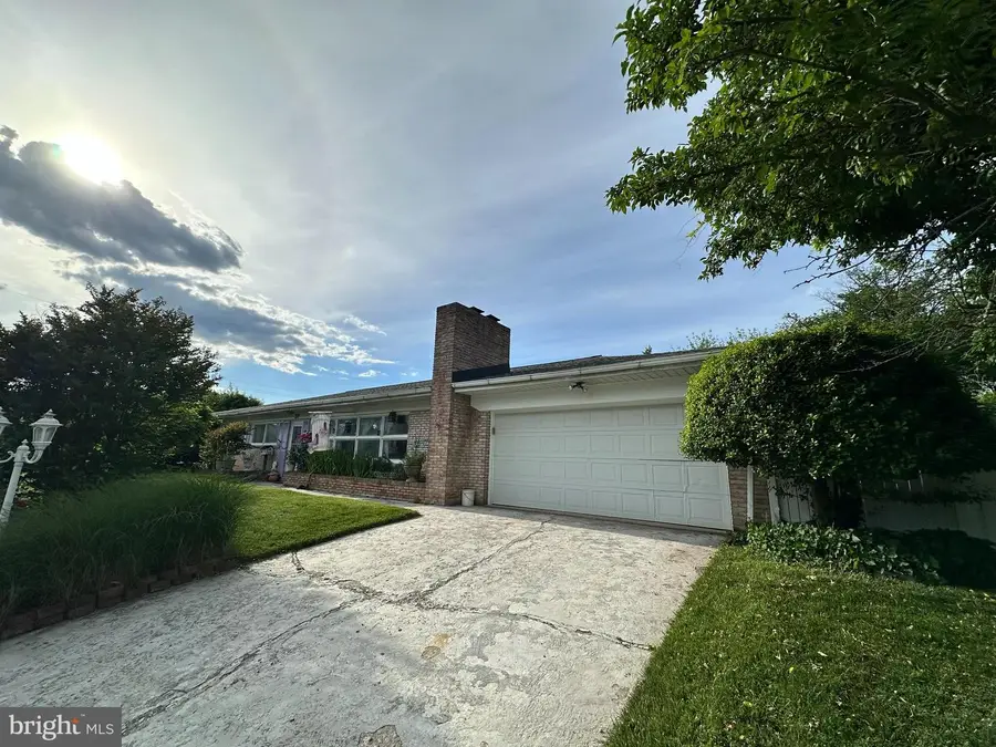 20 Citadel Dr, Camp Hill, PA 17011 - #3