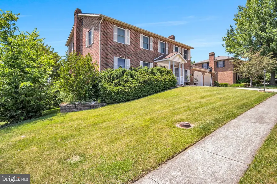1210 E Powderhorn Rd, Mechanicsburg, PA 17050 - #3