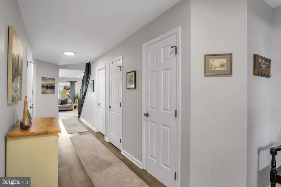 1490 Maplewood Dr, New Cumberland, PA 17070 - #2