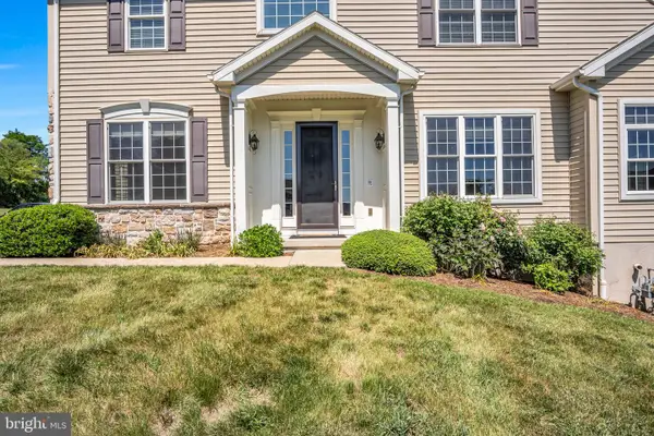 427 Carmella Drive, MECHANICSBURG, PA 17050